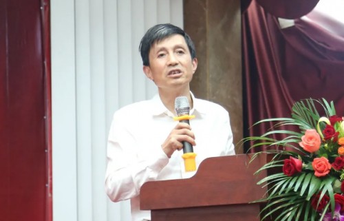 耀东华2020年全国经销商大会暨新品推介会成功举办，人造板行业迎来创新盛宴